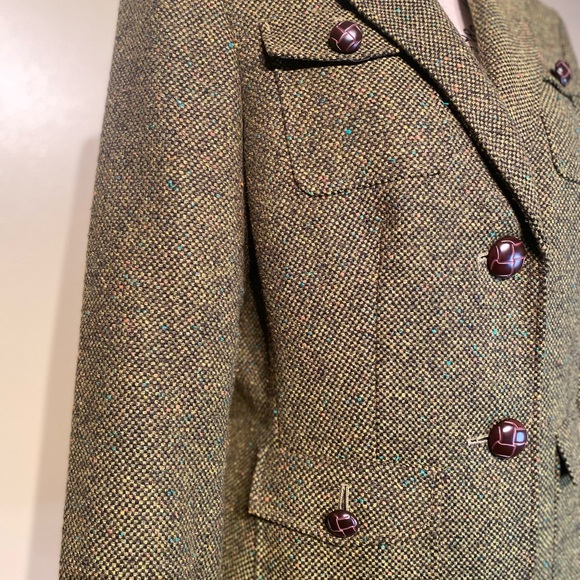 Jones New York olive green blazer - Picture 4 of 10